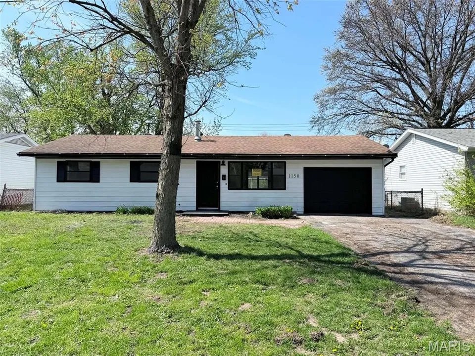 Cahokia House: 1150 Price St
