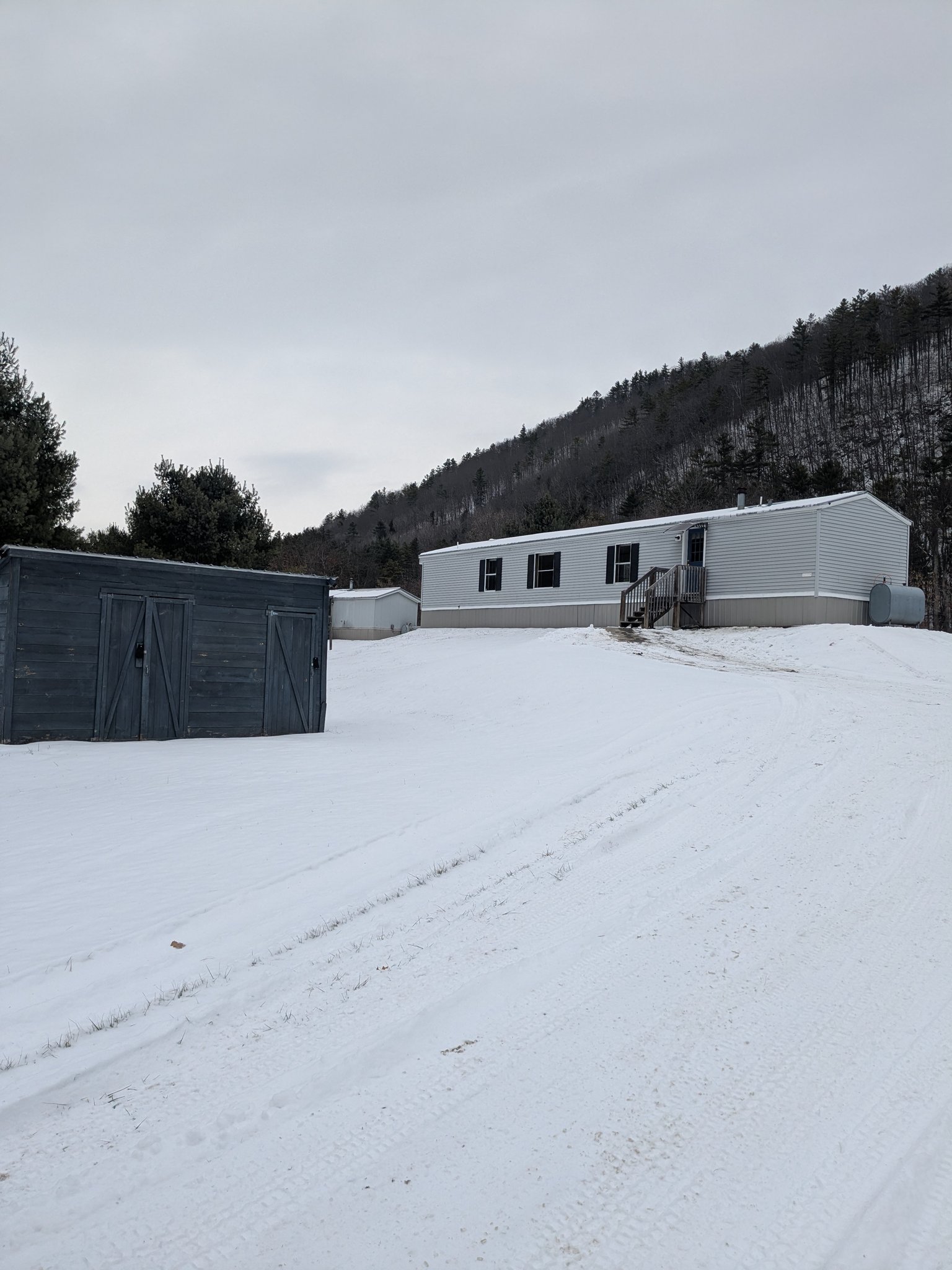 South Royalton House: 291 Moses Lane