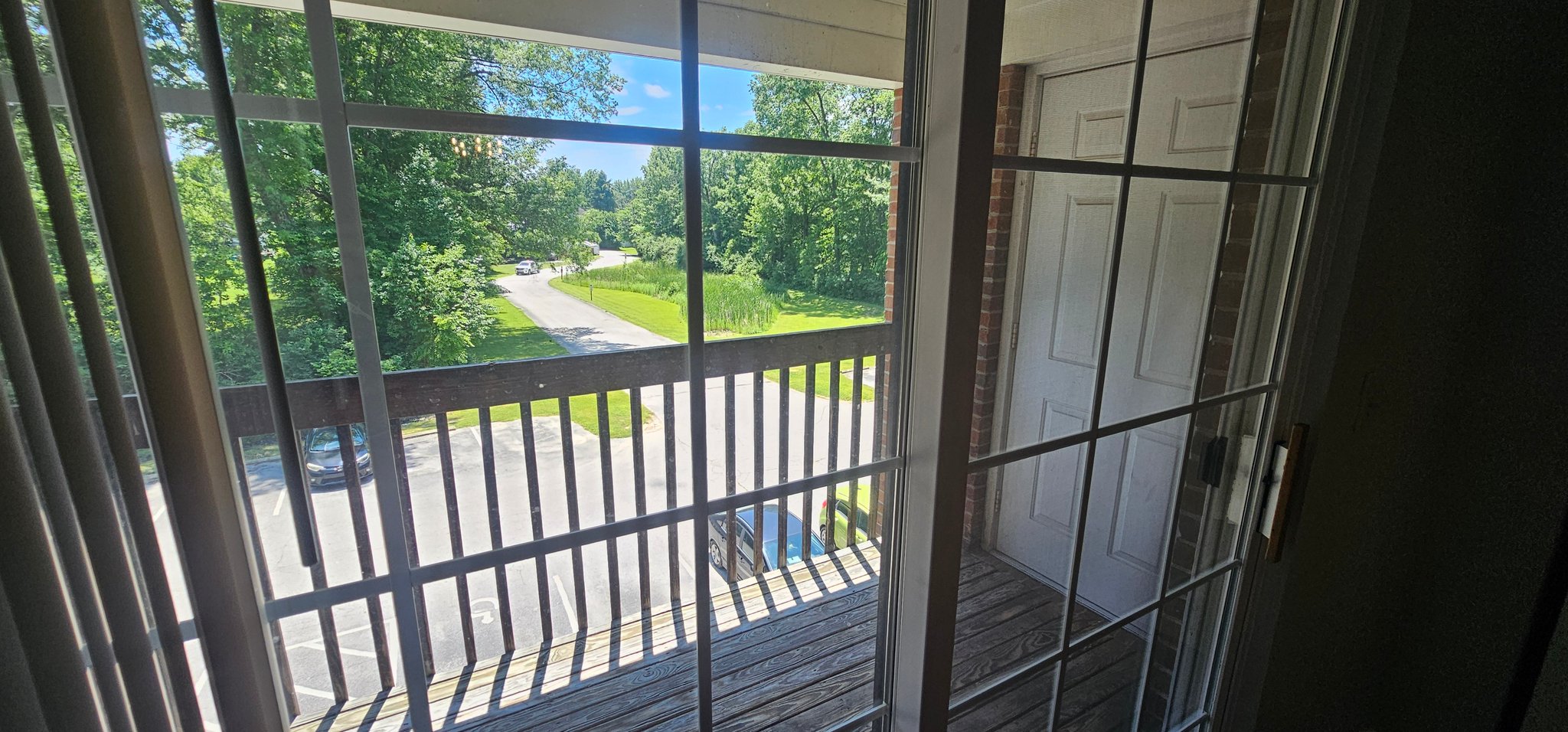 BETHEL Apartment: 258 E Plane St