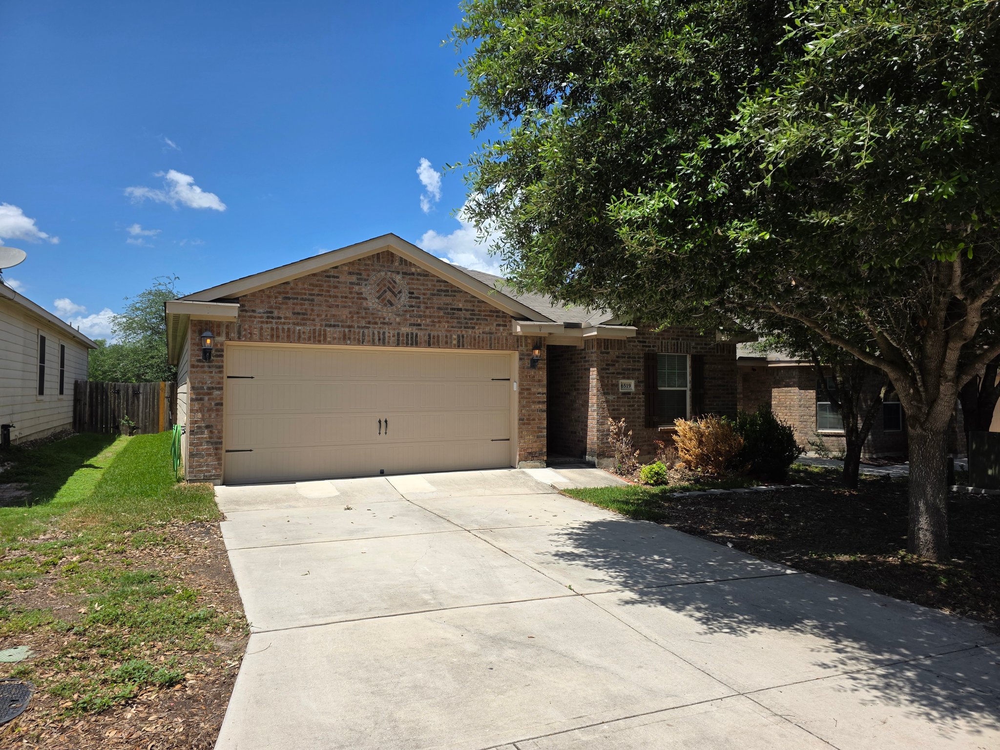 San Antonio House: 6519 Luckey Sq