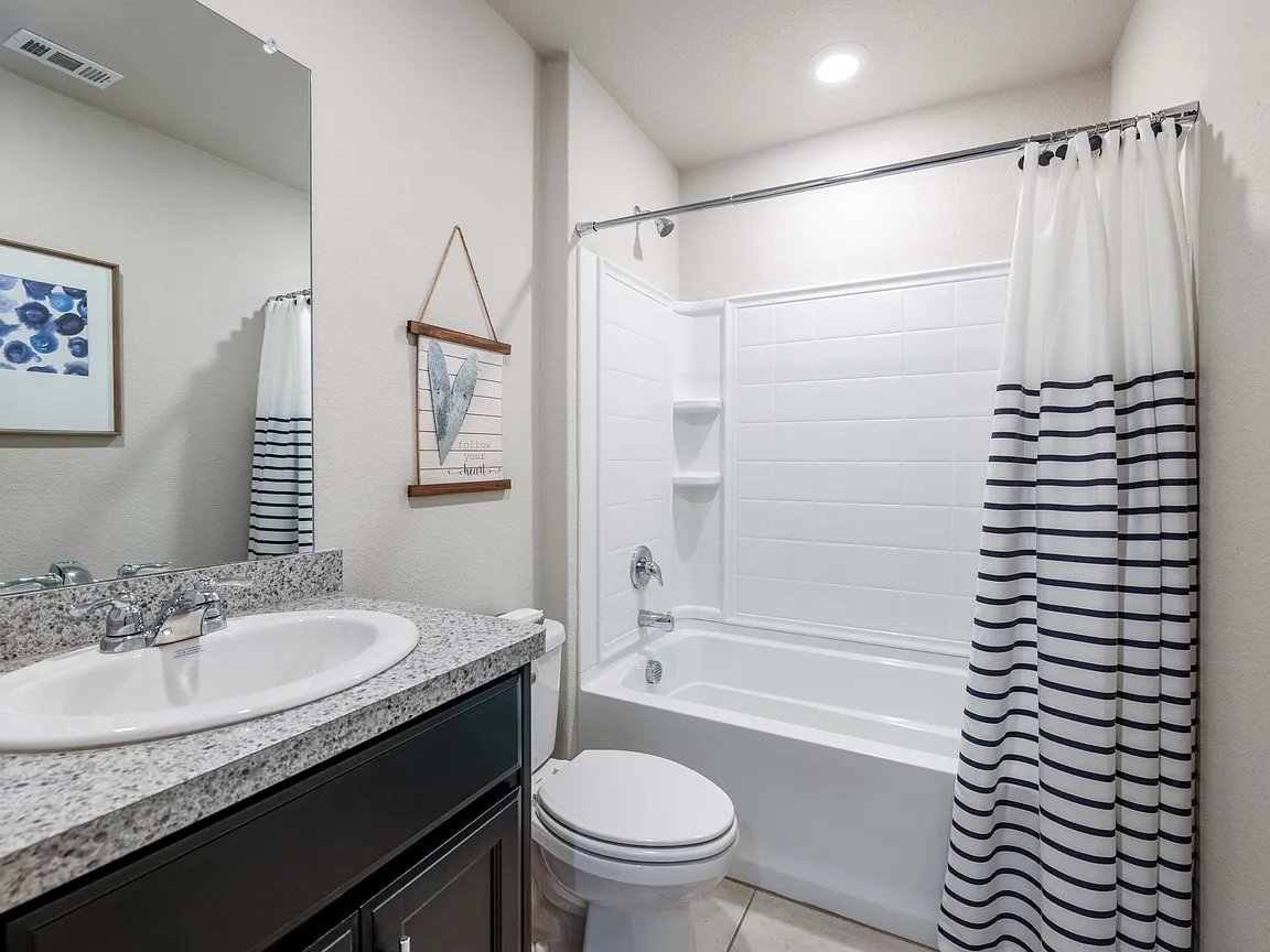 Azle House: 165 Caraway Ct