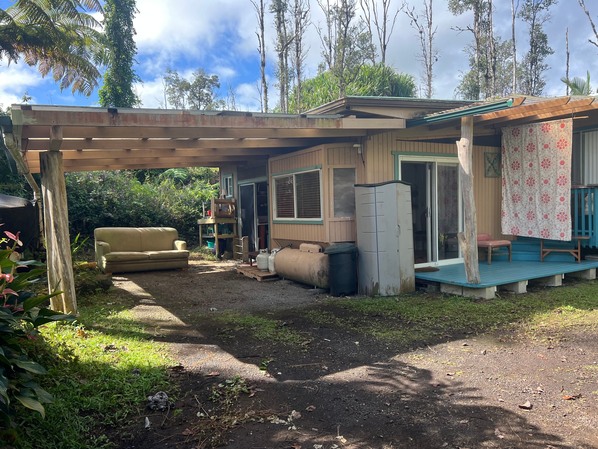 Pahoa Multiplex: 16-2149 Bamboo Drive