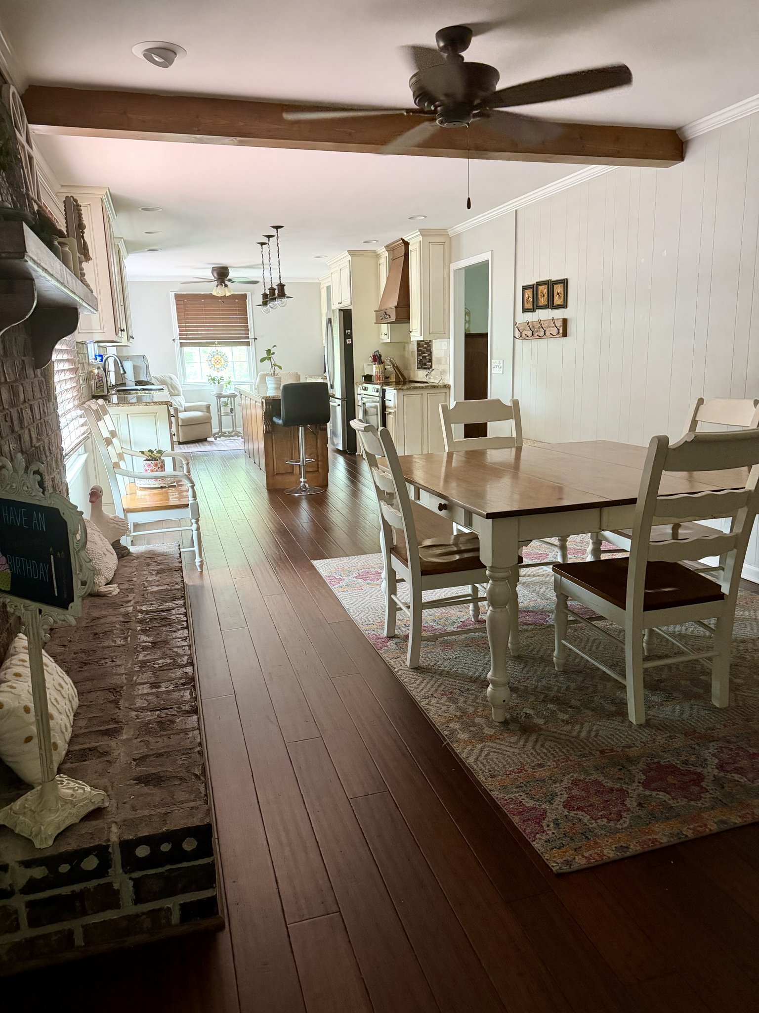 Hendersonville Single Room: 100 Diddle Ct