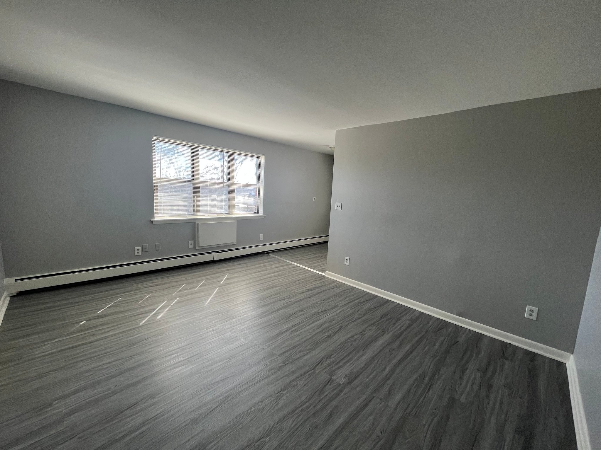 Hartford Apartment: 65 Bulkeley Ave