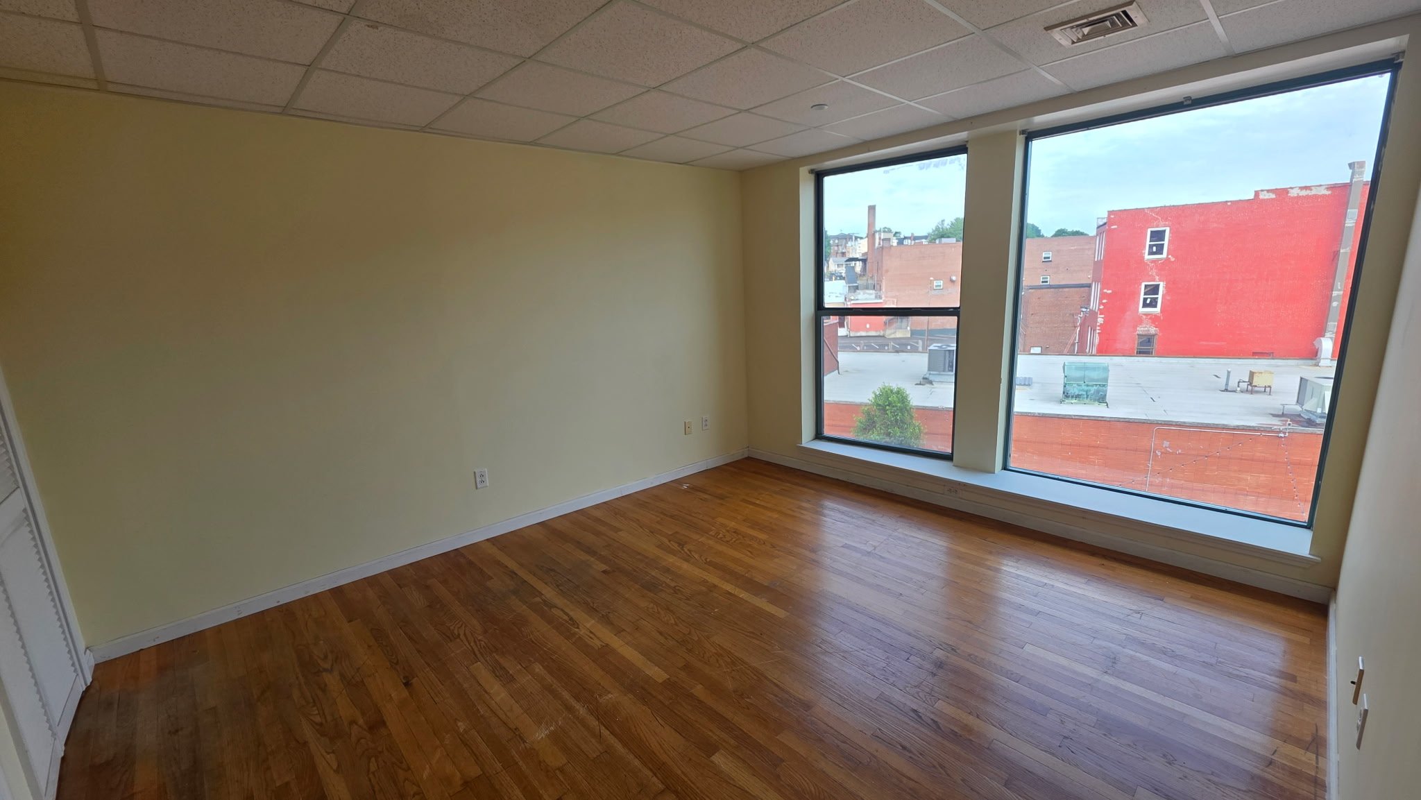 Norwich Apartment: 16 Franklin St