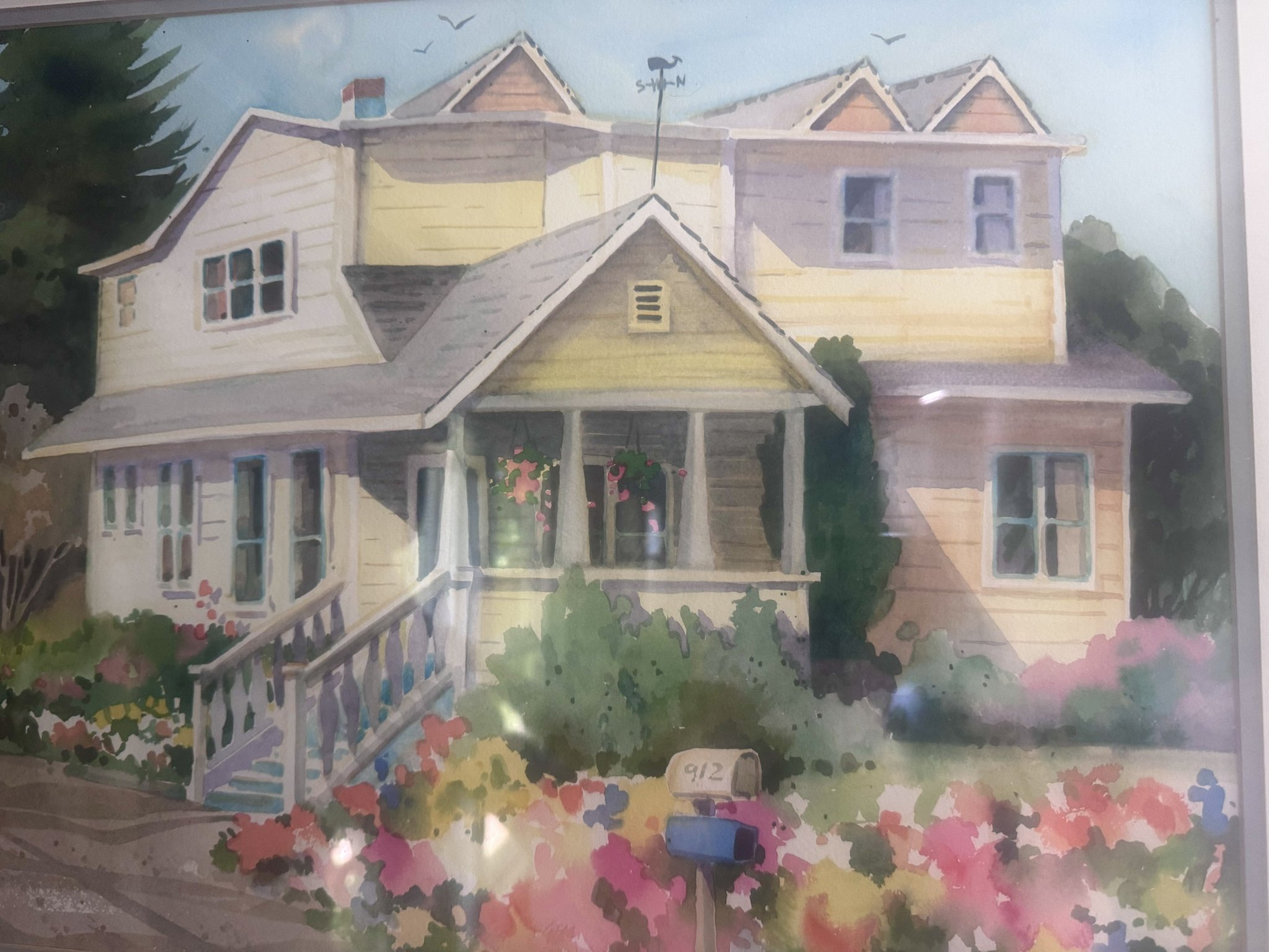 Sebastopol House: 912 Grandview Rd