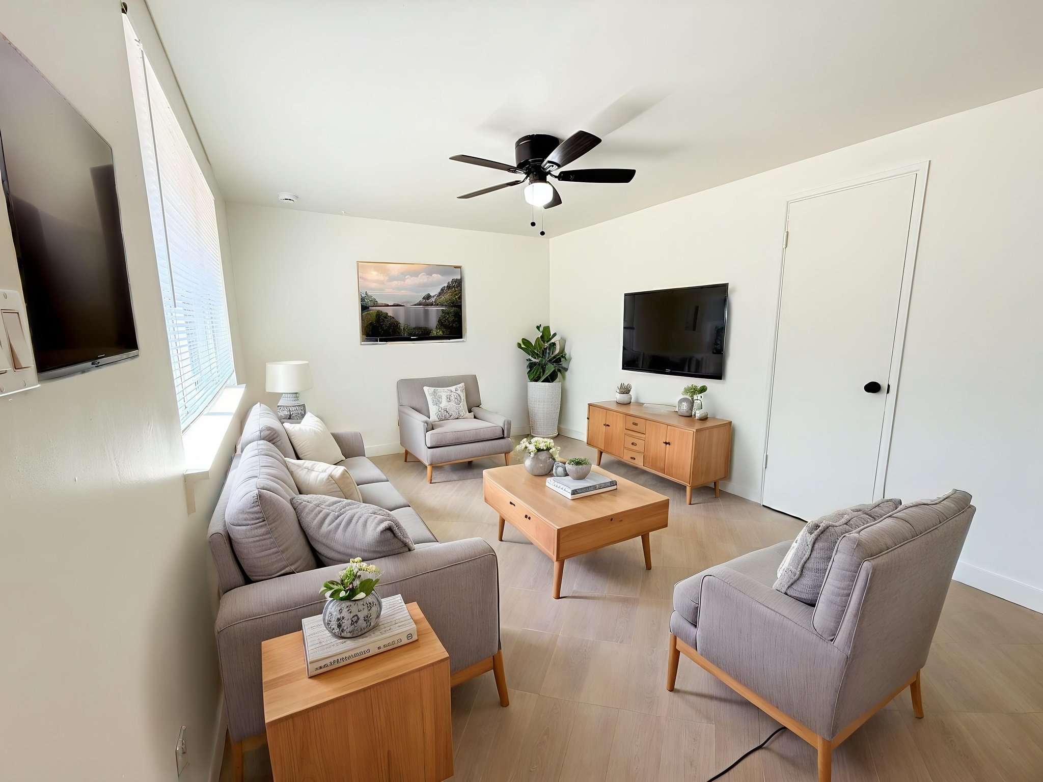 South Salt Lake Condo: 3440 S 200 E