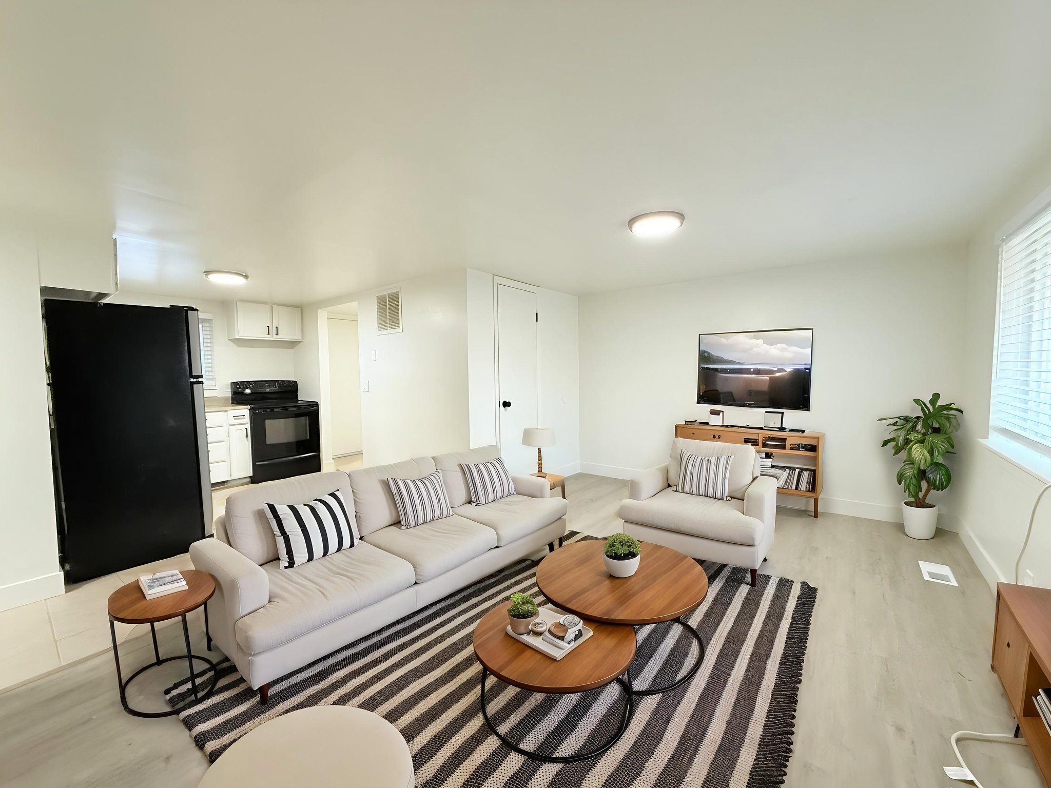 South Salt Lake Condo: 3440 S 200 E