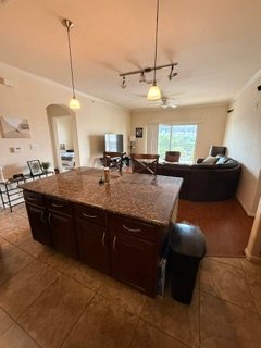 Columbia Condo: 1085 Shop Rd