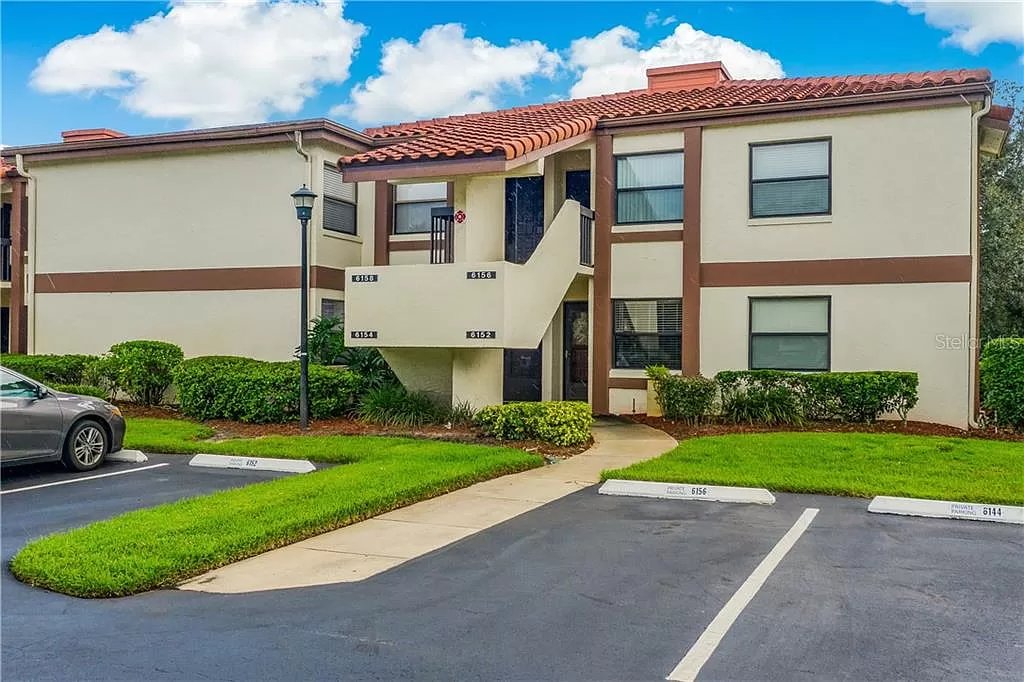Orlando Condo: 6154 Burnside Circle