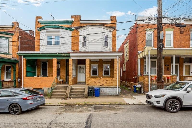 Pittsburgh Townhome: 3211 Joe Hammer Sq
