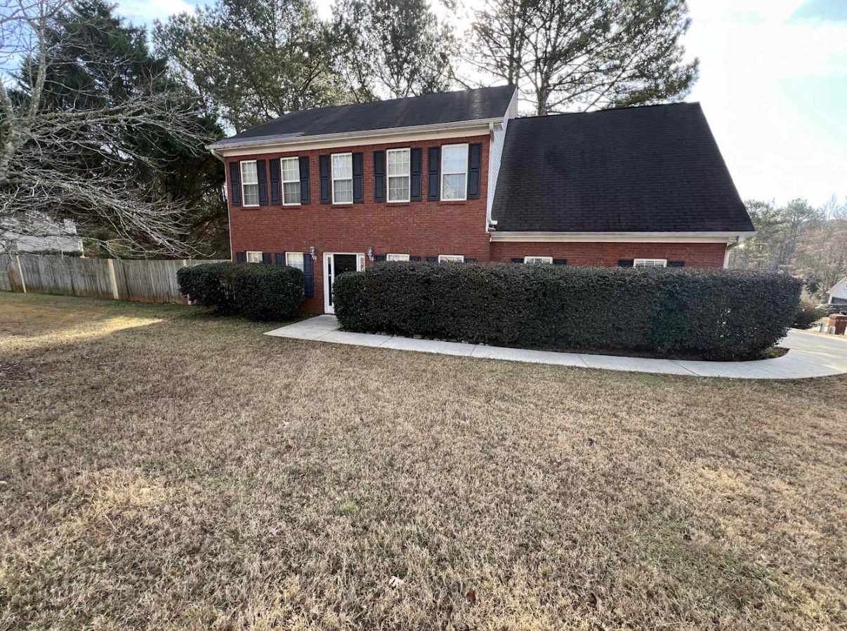 Conyers House: 3111 Scenic Brook Dr SW, Conyers, GA 30094