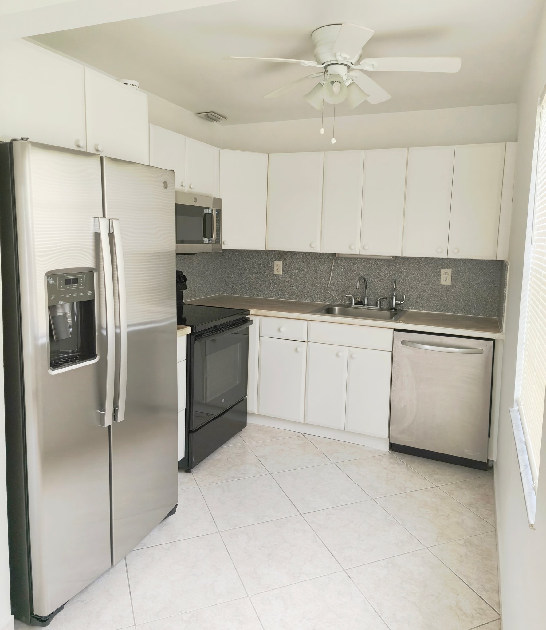 Delray Beach Condo: 122 Normandy C