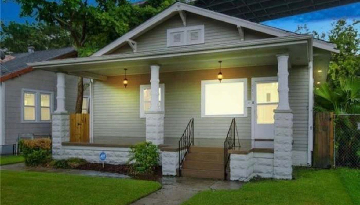 New Orleans House: 513 Park Blvd