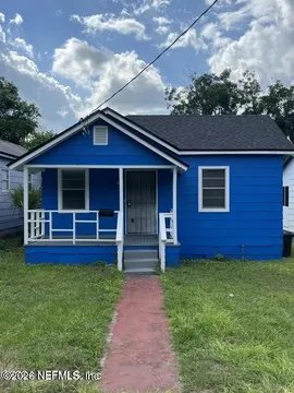 Jacksonville House: 834 N Washington St