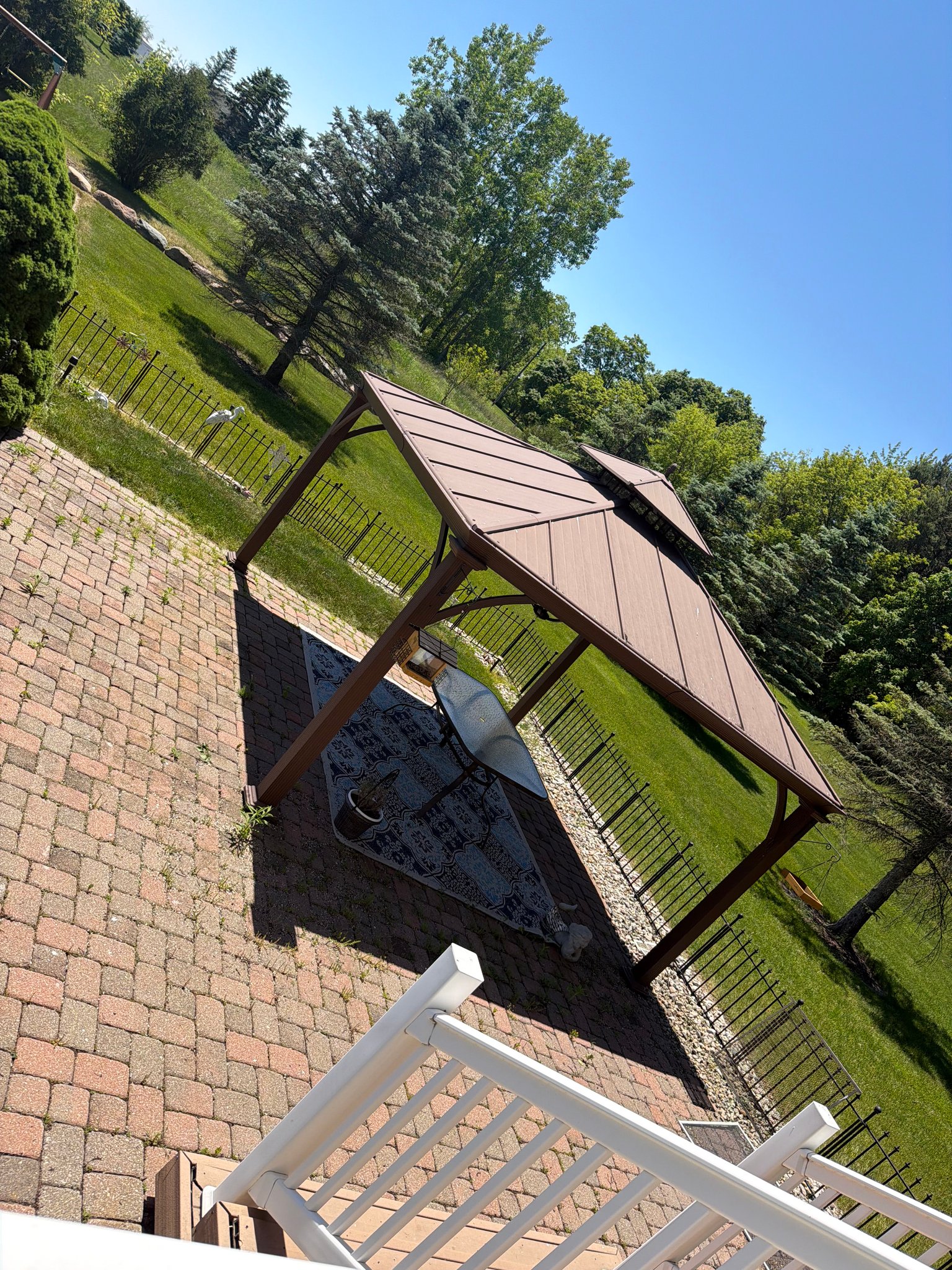 Swartz Creek House: 7511 hill rd