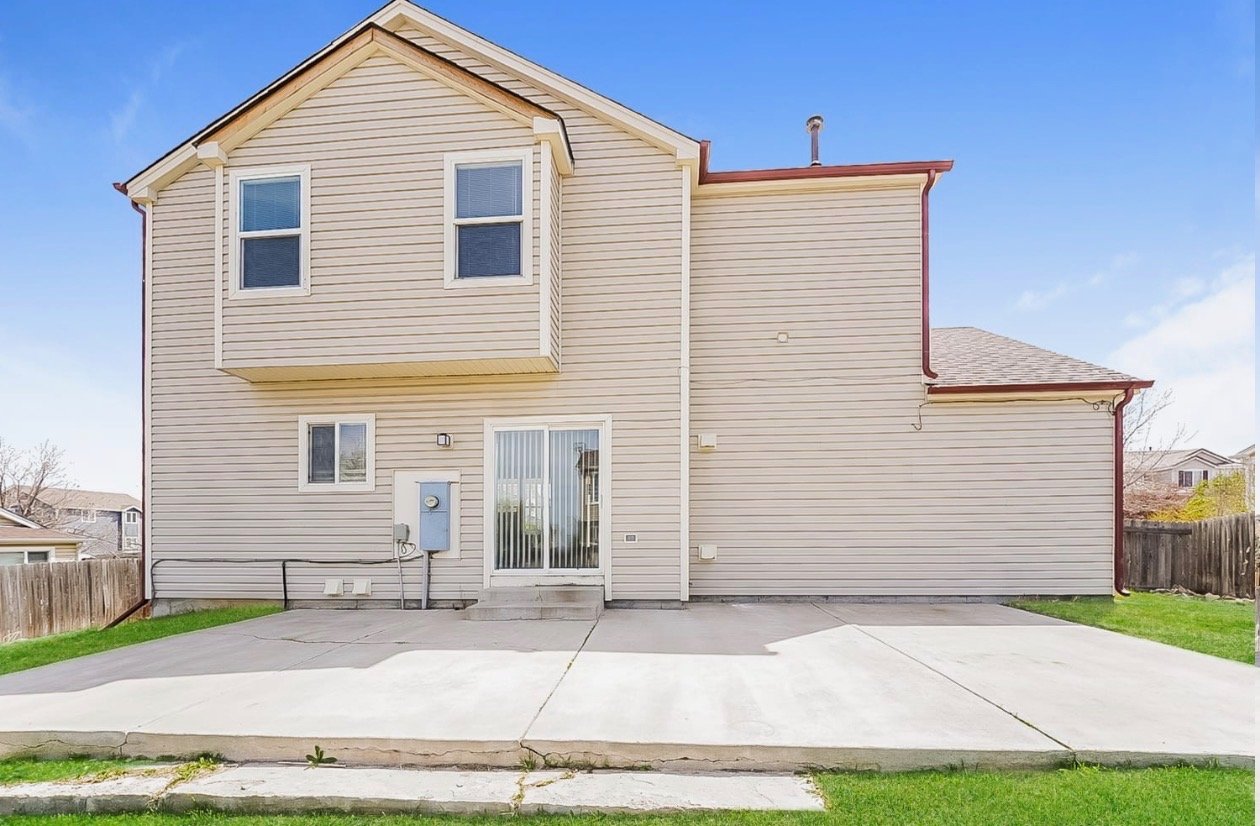 Thornton House: 4265 E 133rd Pl