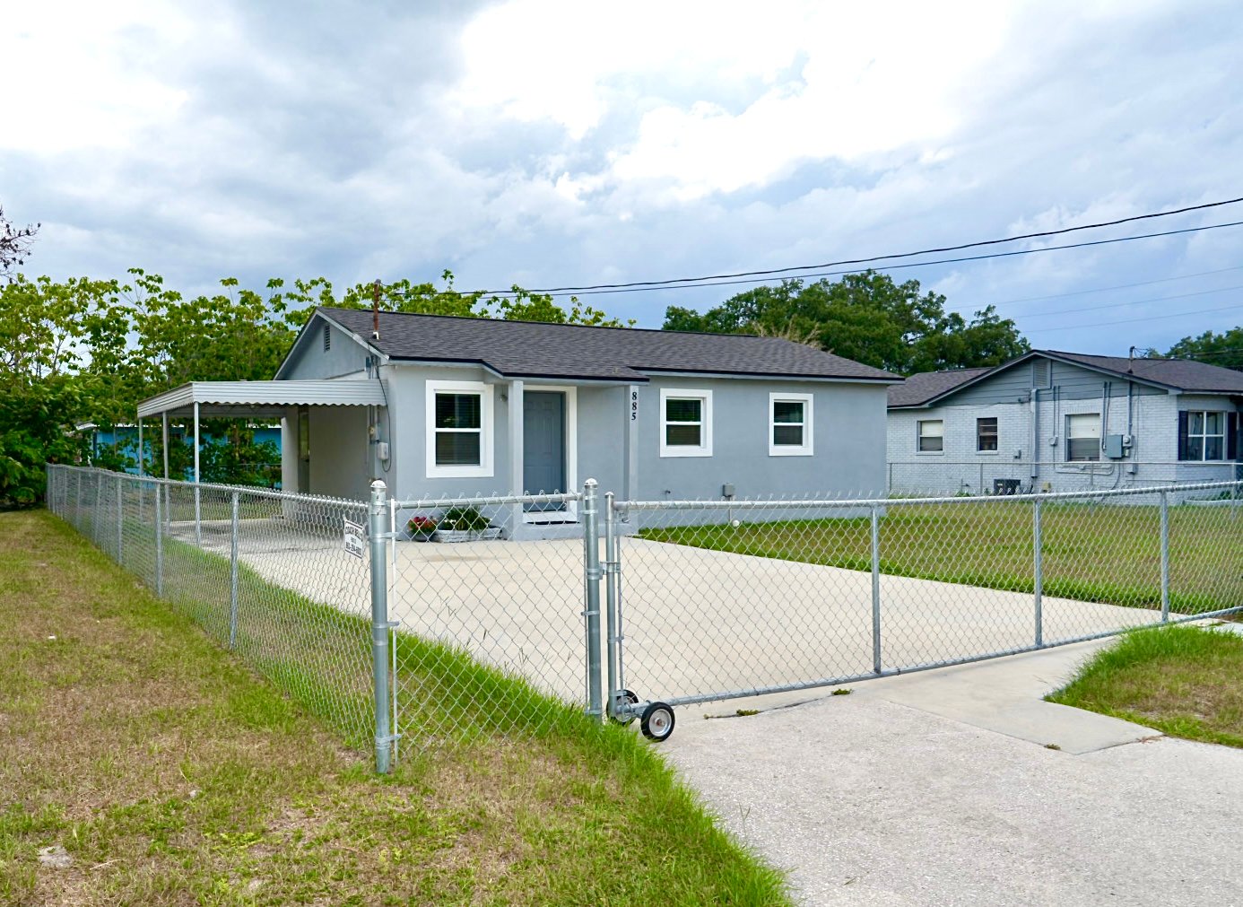 Bartow House: 885 Ruby Ave
