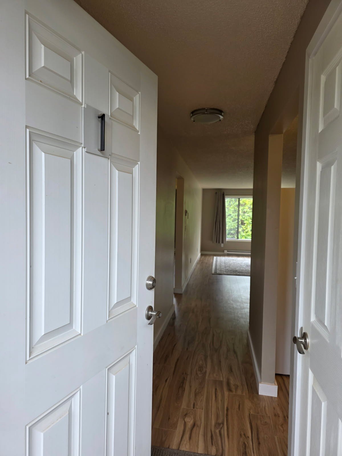 Coos Bay Apartment: 990 South 11th Street
