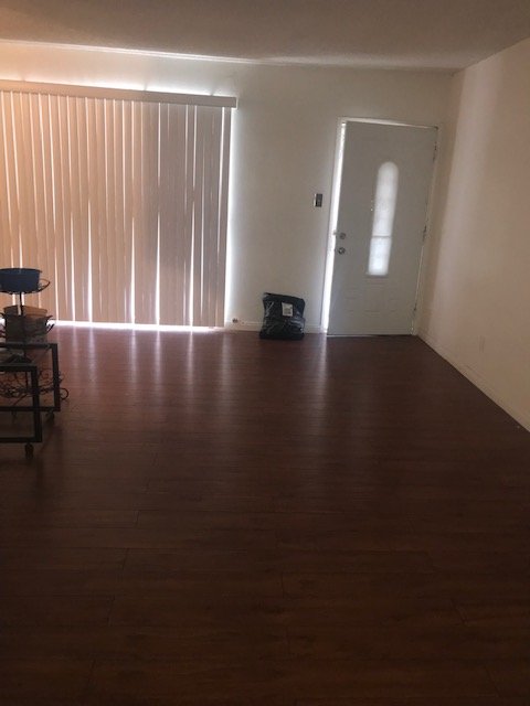 LOS ANGELES Apartment: 1313 S BUNDY DR
