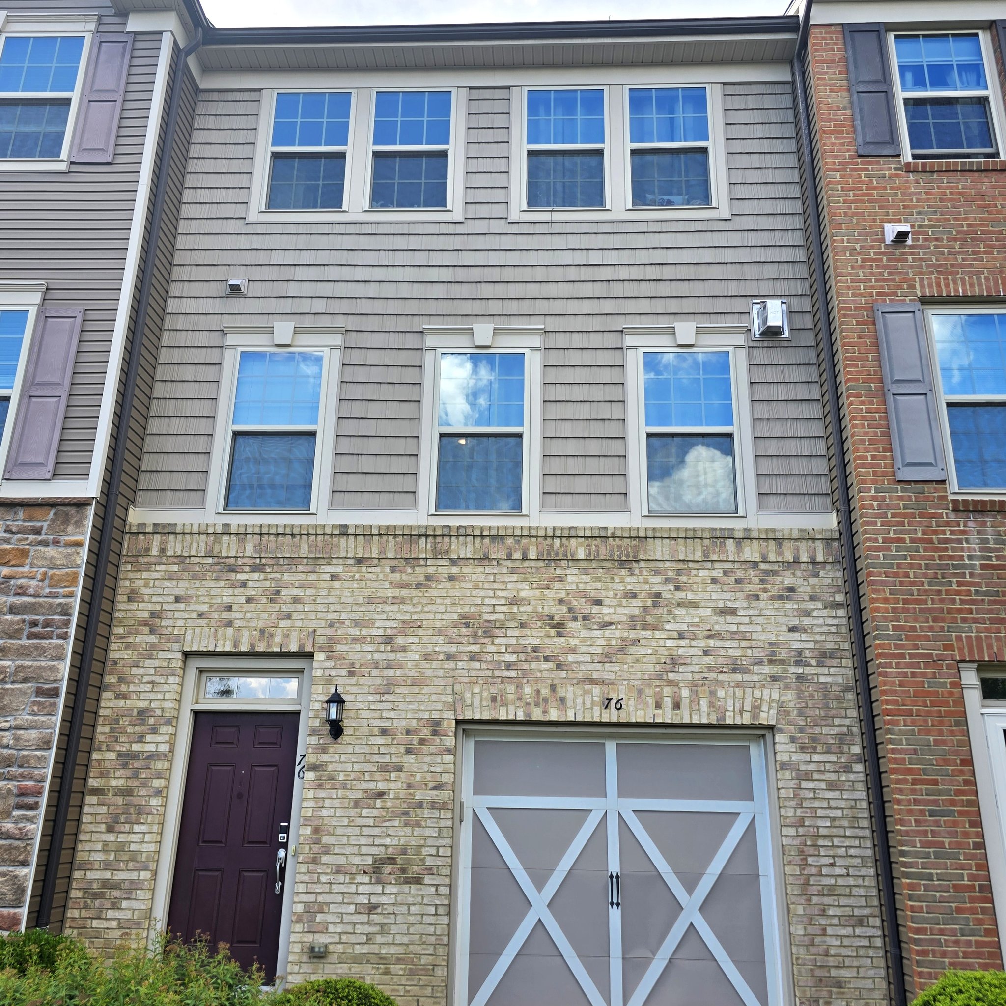 Randolph Townhome: 76 Albert Ct