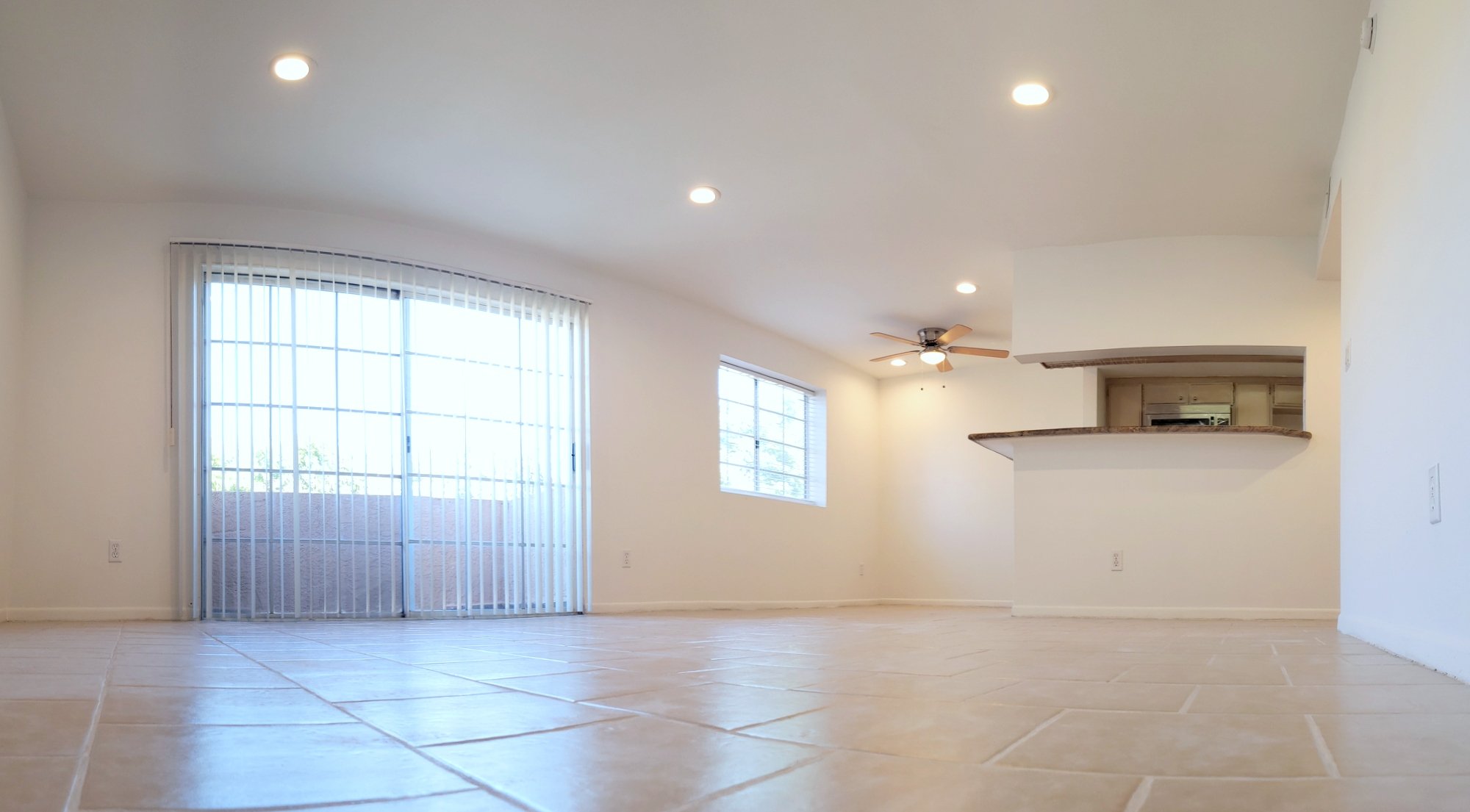 North Hollywood Apartment: 11020 Hesby Street
