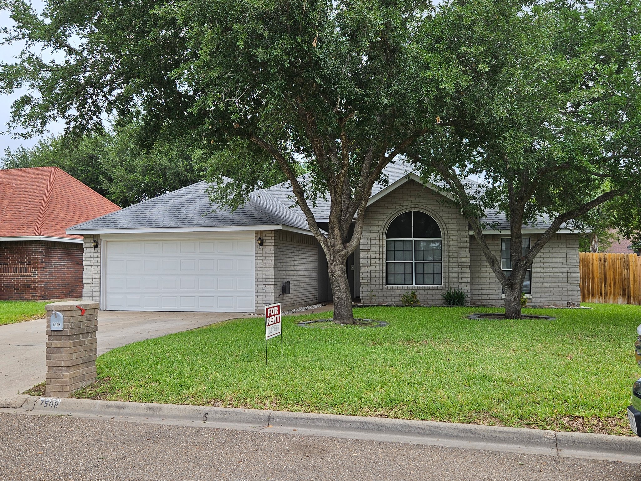 McAllen House: 7508 N 22nd St