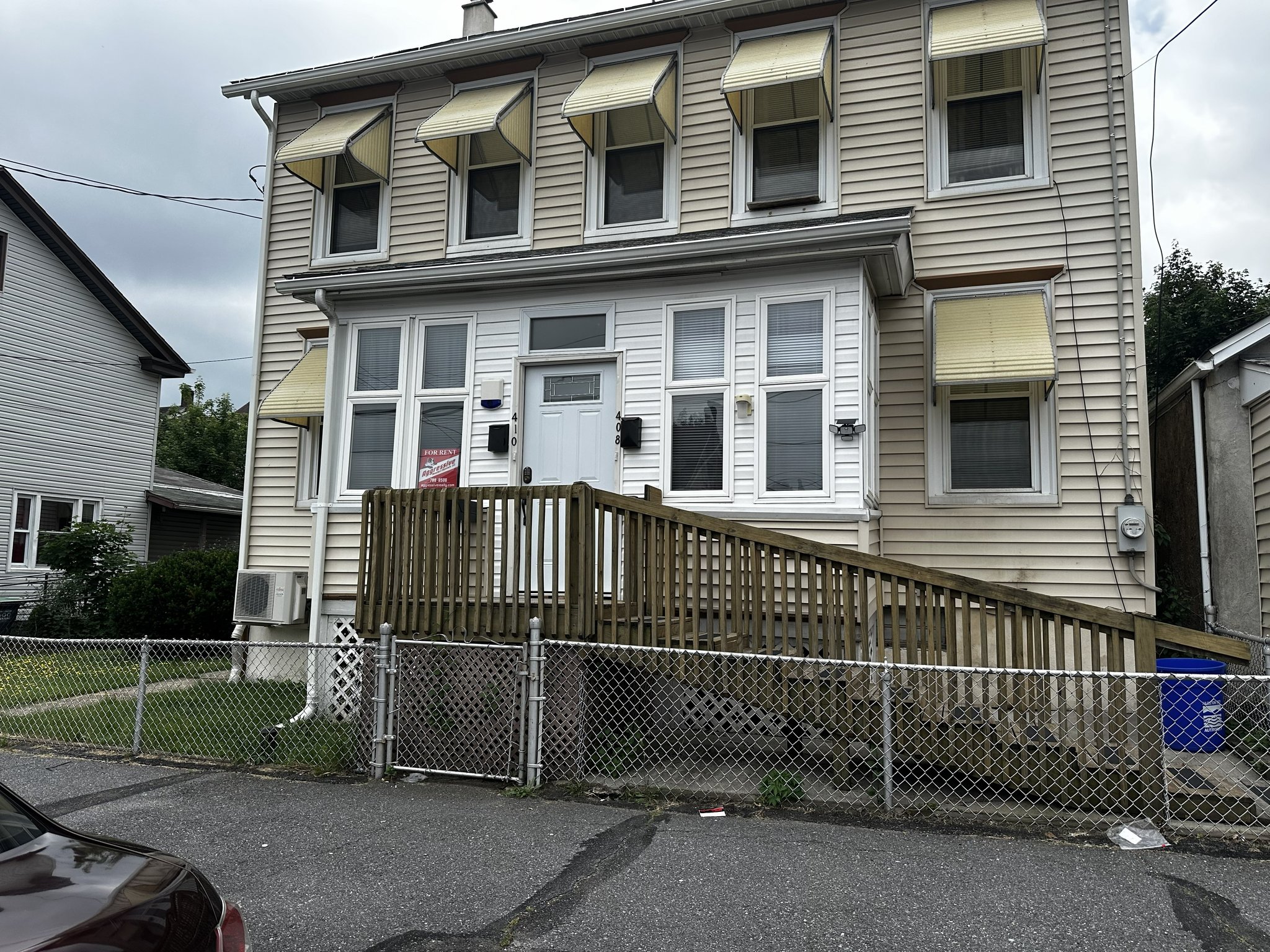 Hazleton Multiplex: 410 E Mine St