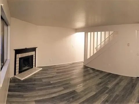 Puyallup Townhome: 15416 74th Ave E