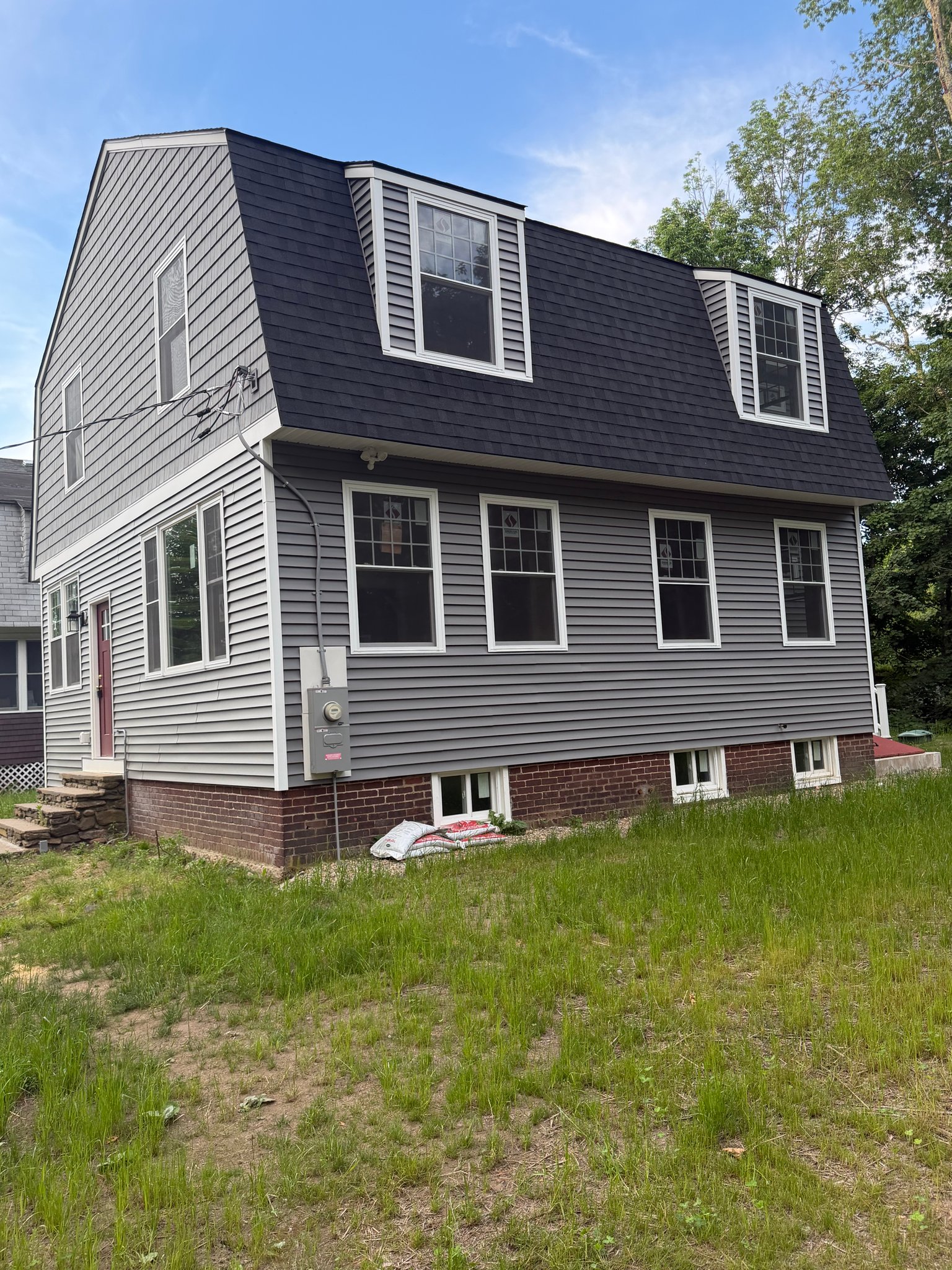 Barre House: 63 Pine Tree Ter