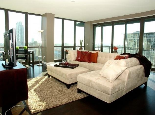 Chicago Condo: 670 W Wayman St