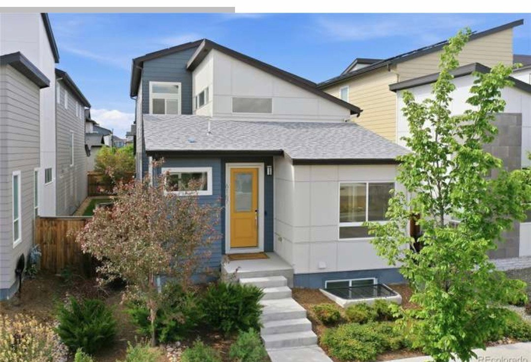 Denver House: 6167 N Dallas Way