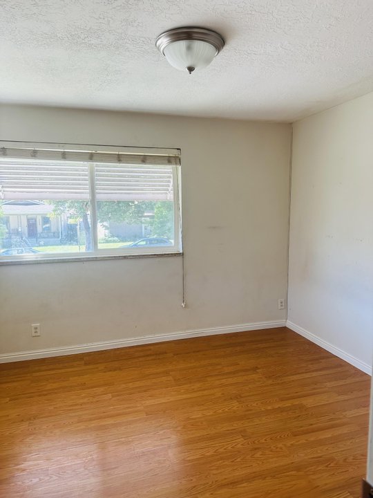 Salt Lake City Single Room: 2493 S 600 E