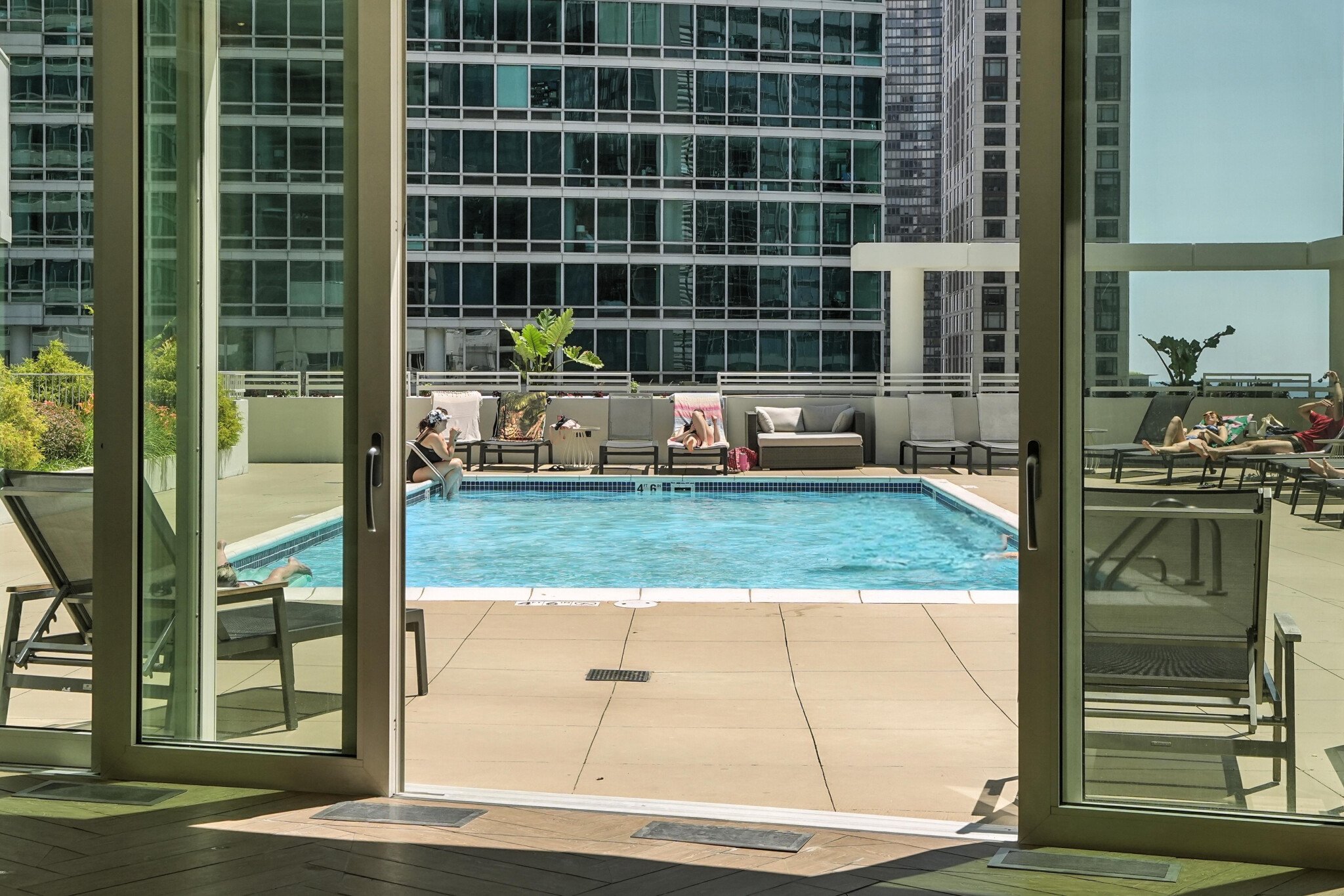 Chicago Condo: 159 E Ohio St