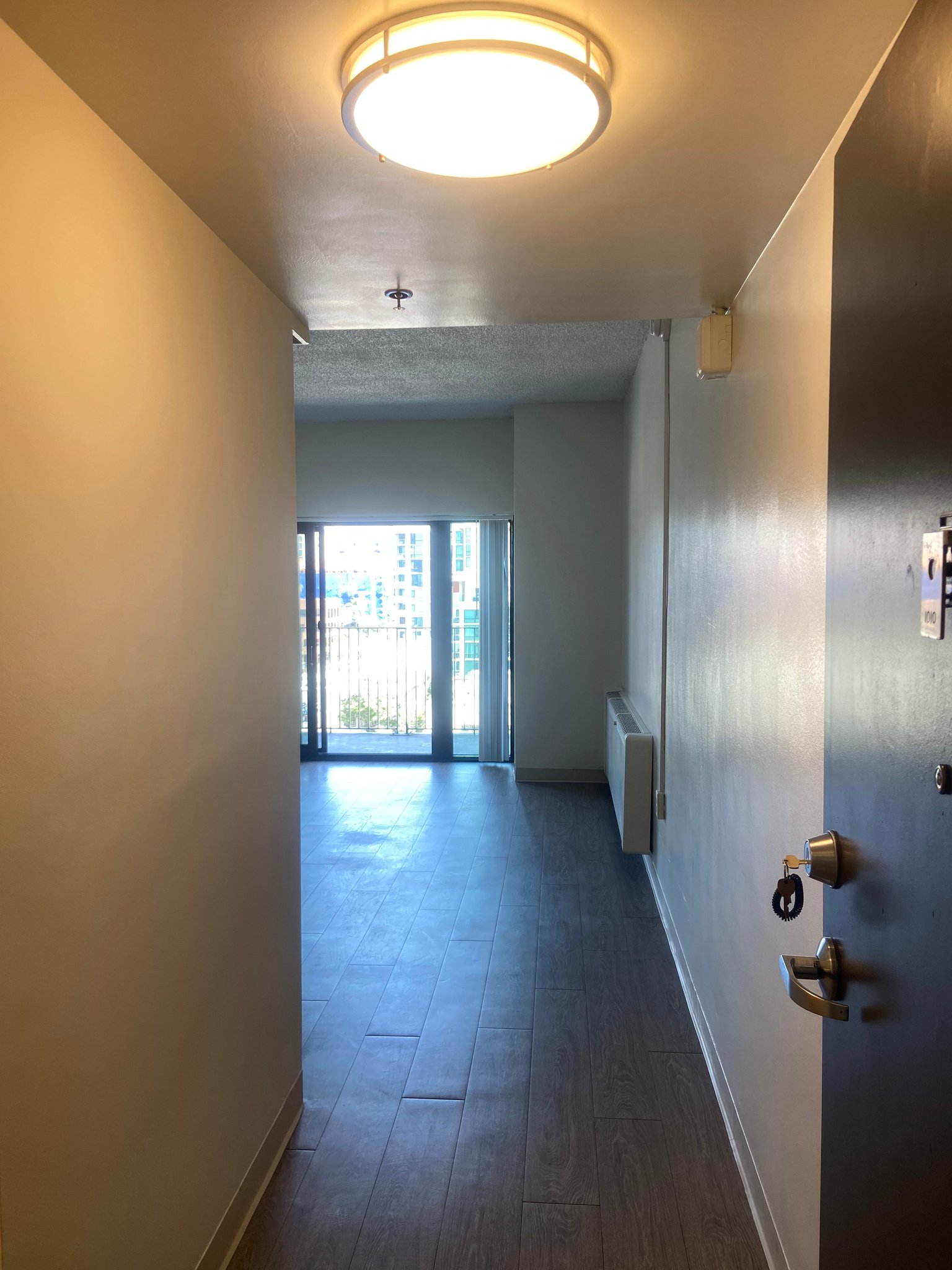 San Diego Apartment: 1455 2nd Ave
