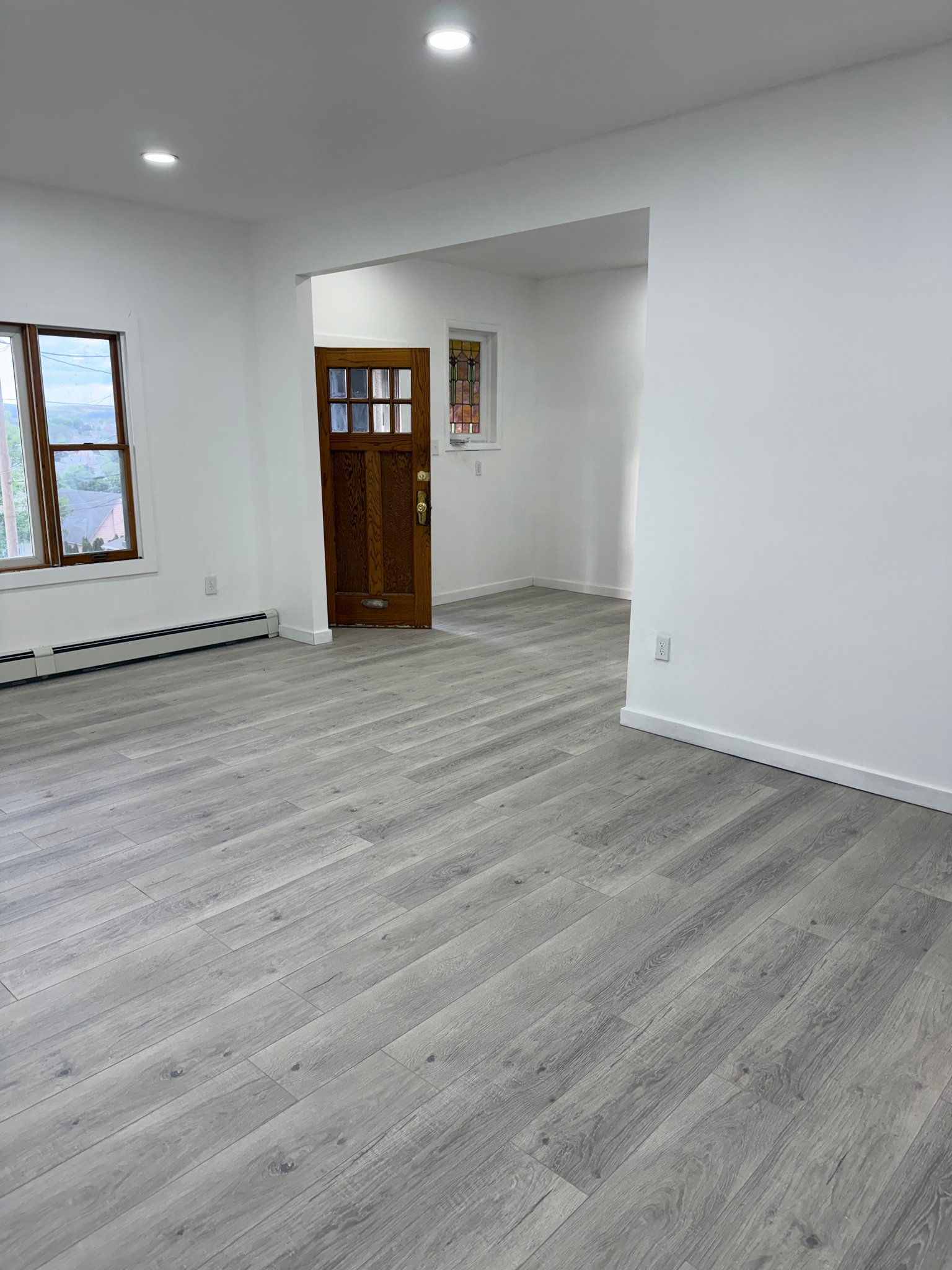 Pottsville House: 1203 Howard ave