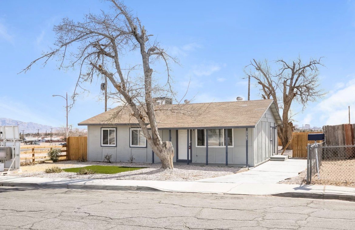 North Las Vegas House: 2306 Saber Drive,