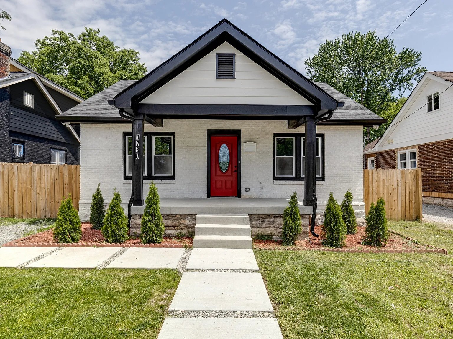 Nashville House: 1730 16th Ave N