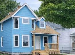 Cleveland House: 2166 West 93