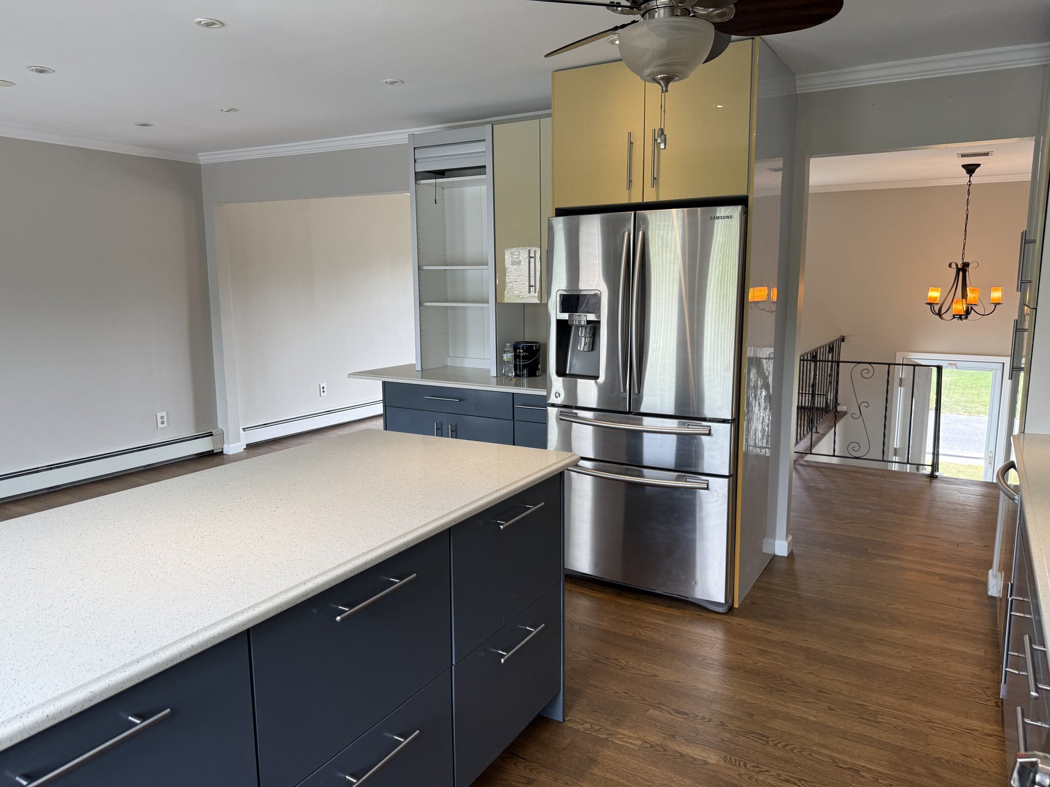 Medford Apartment: 266 Edward Ave