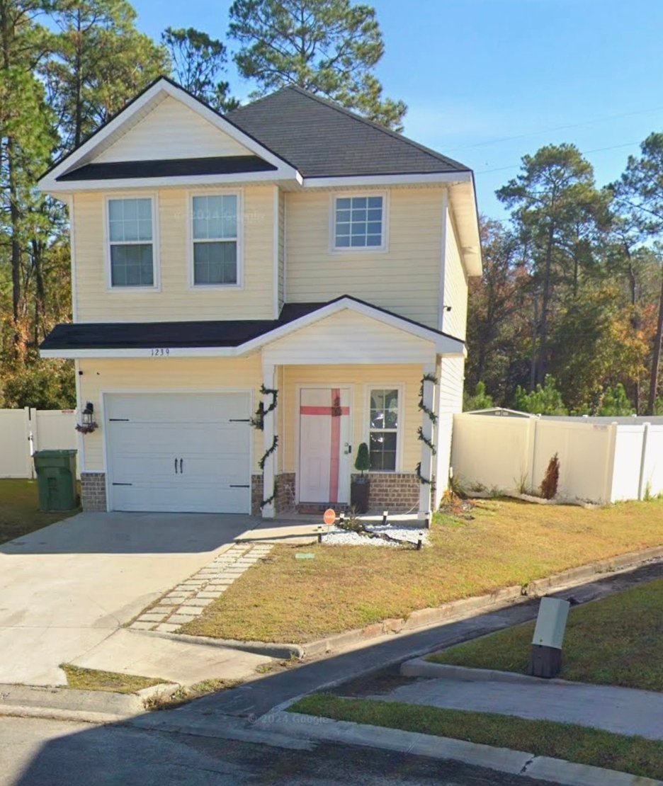 Hinesville House: 1239 Cypress Fall Circle