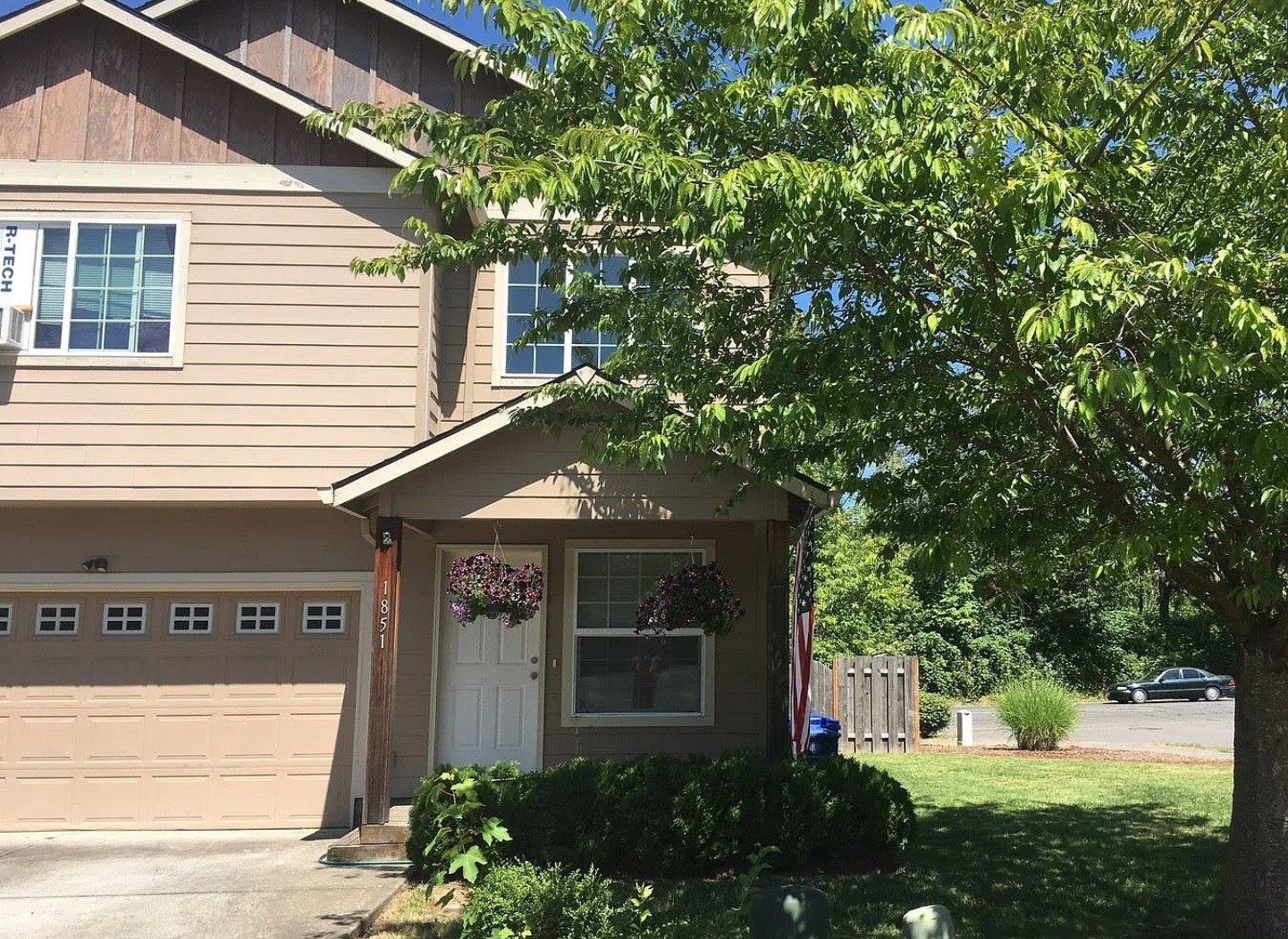 Gresham House: 1851 SE Centurion Way