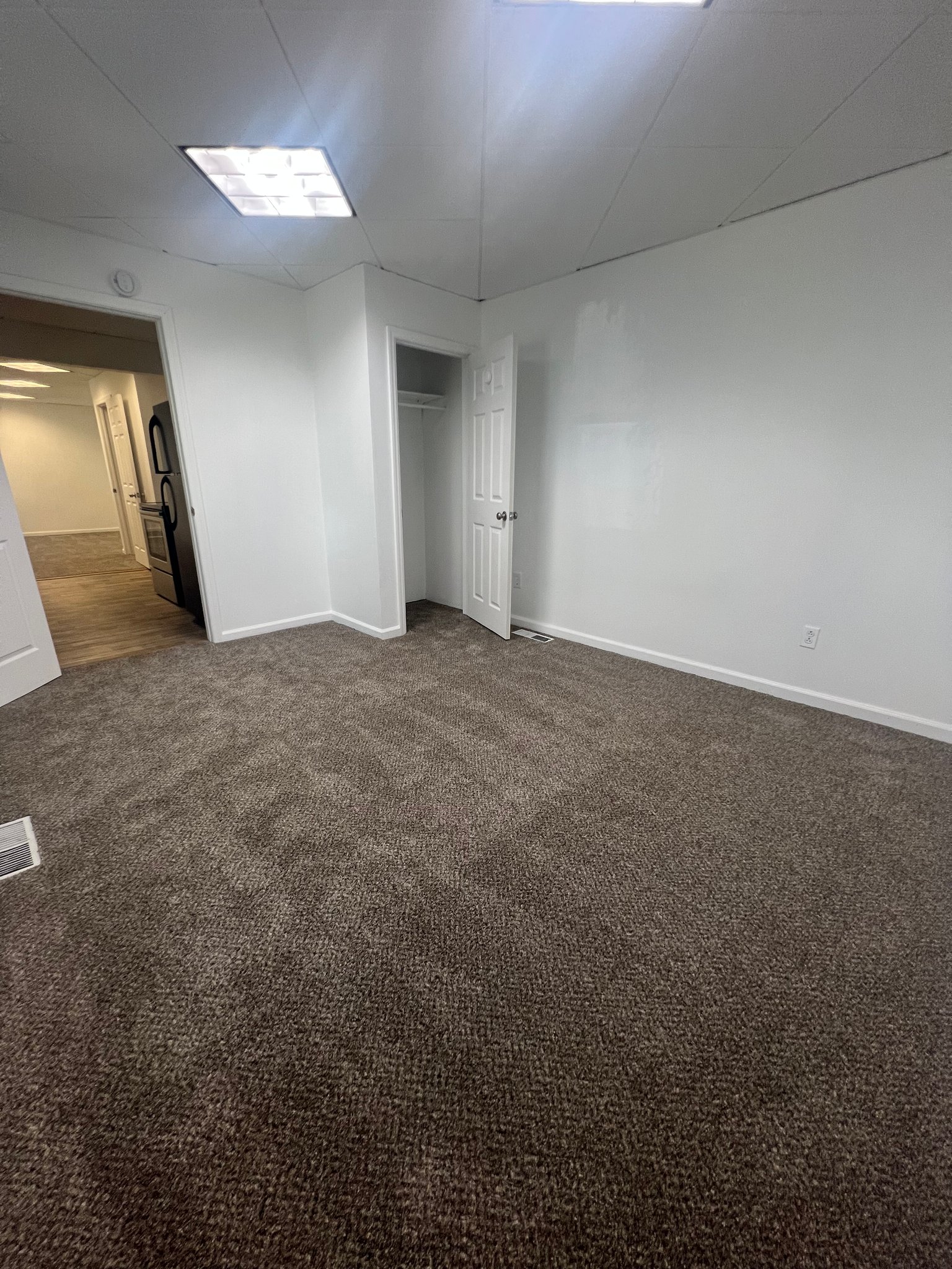 Troy House: 287 2nd Ave