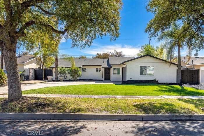 Upland House: 1420 Felicita Ct