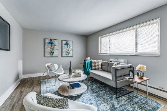 Secane Apartment: 333 North Ave