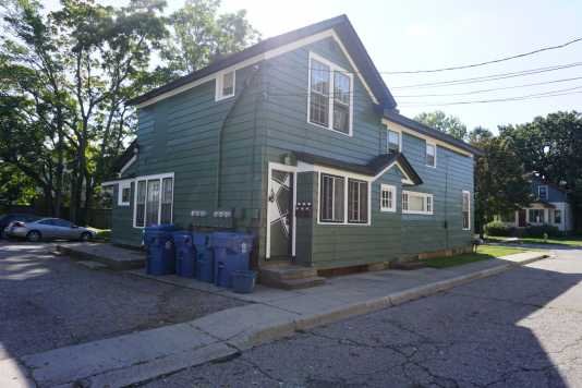 Kalamazoo Townhome: 629 Potter