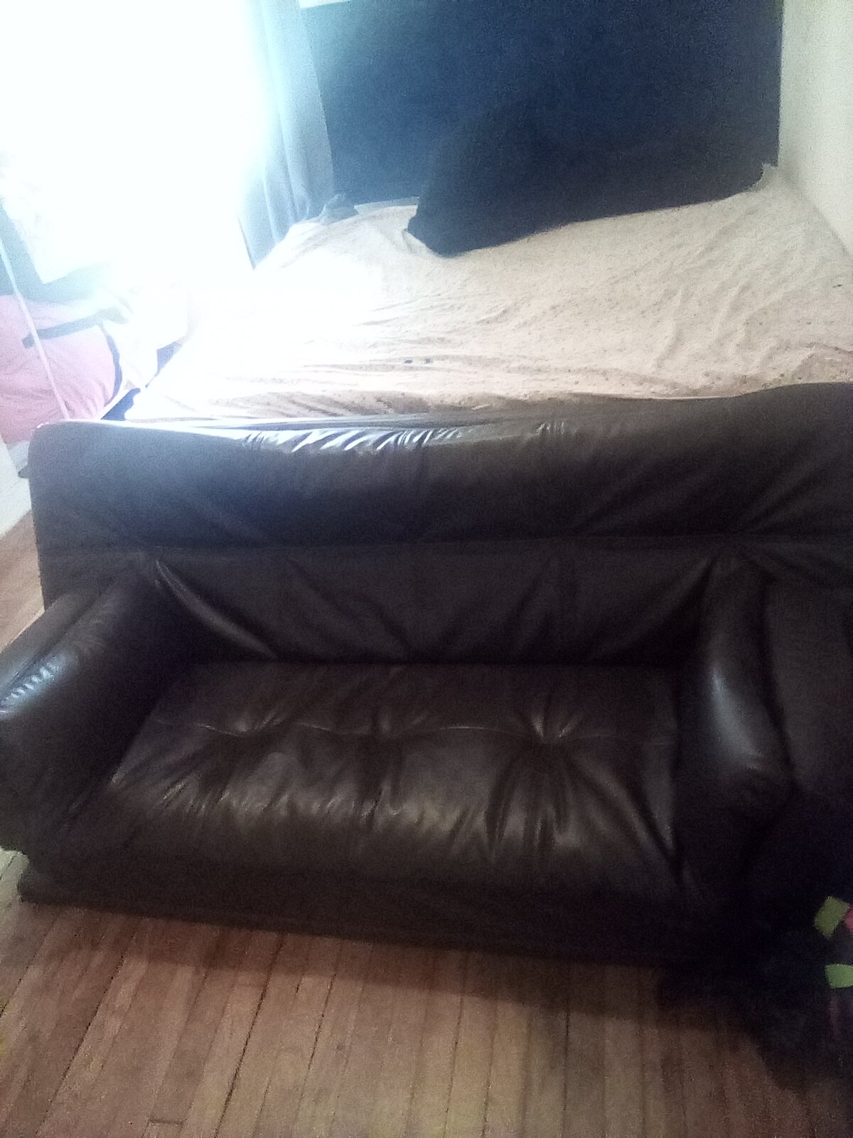 MT Vernon Single Room: 242 S Ave