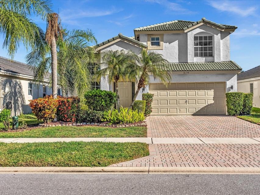 wellington House: 4194 Bluff Harbor Way