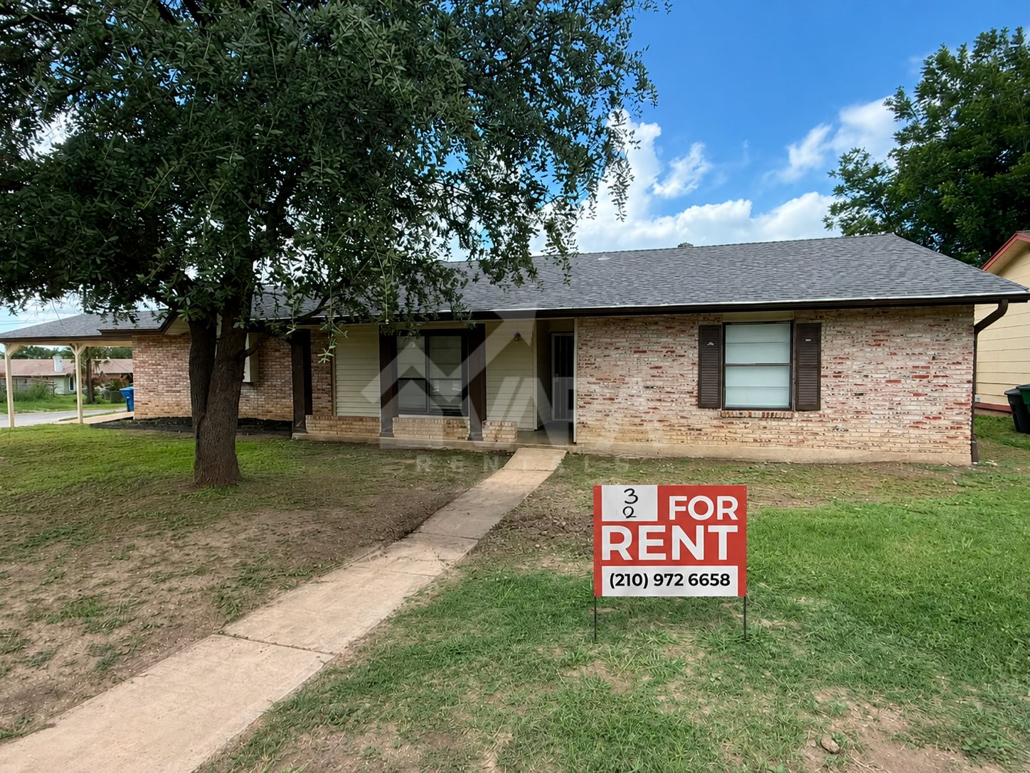 San Antonio House: 415 SOLAR DR