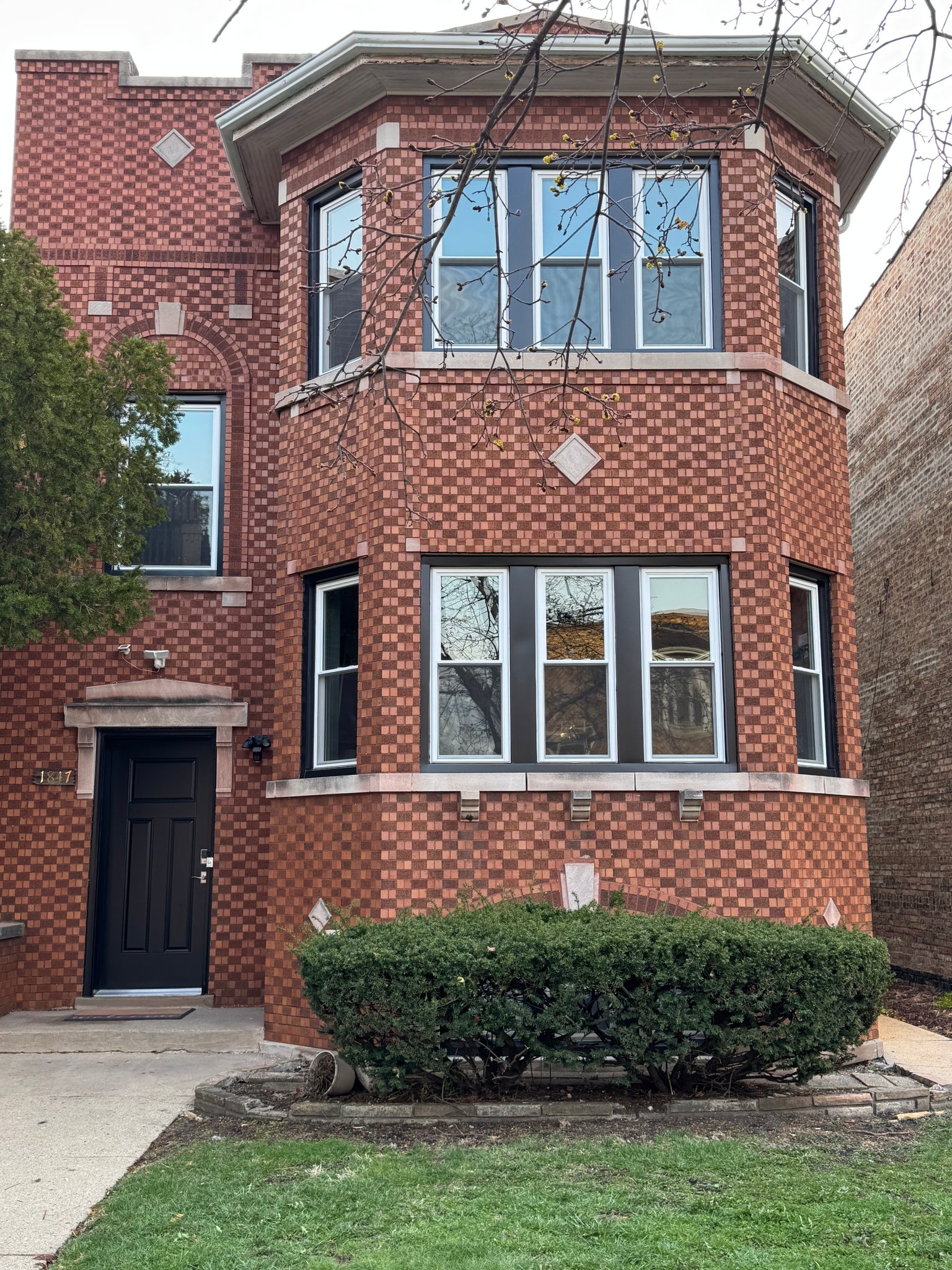 Berwyn Multiplex: 1847 Gunderson Avenue
